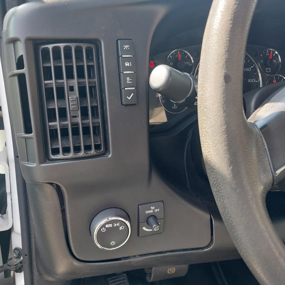 2019 Chevrolet Express 2500 V6 Cargo Van 155" WB Photo