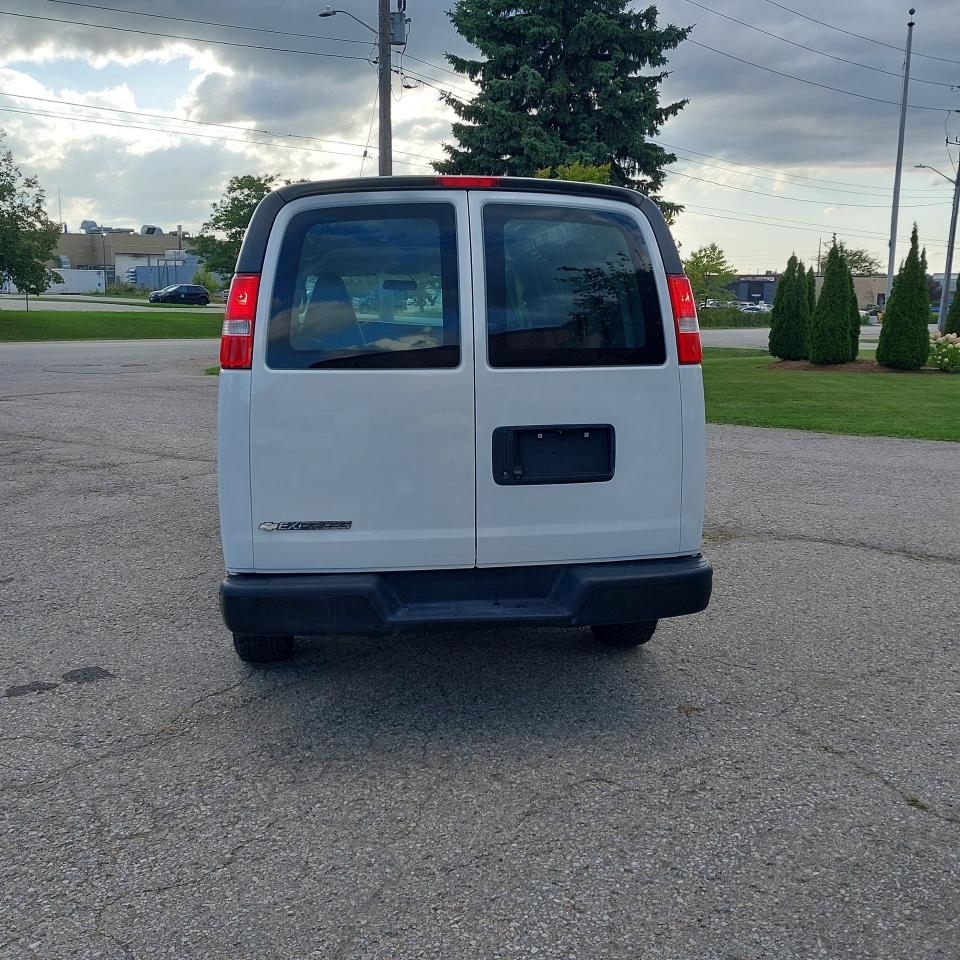 2019 Chevrolet Express 2500 V6 Cargo Van 135" WB Photo