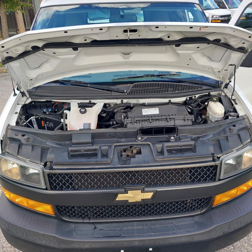 2019 Chevrolet Express 2500 V6 Cargo Van 135" WB Photo