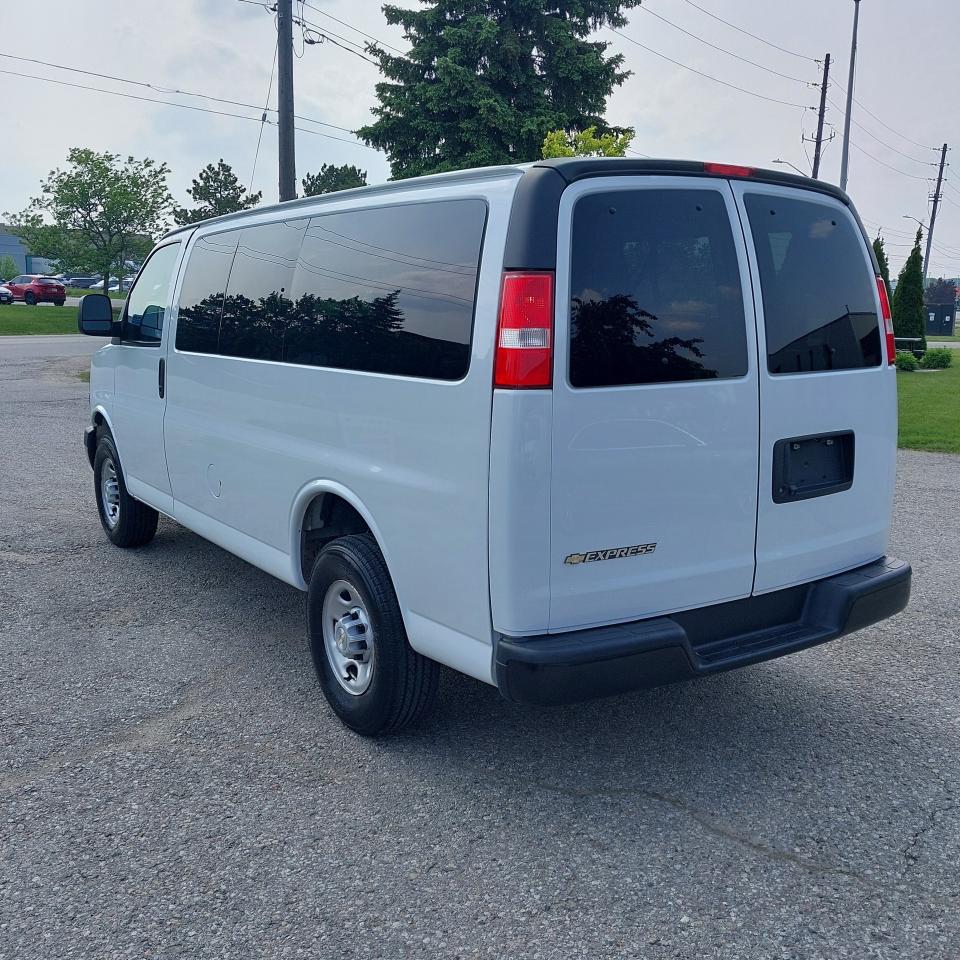 2022 Chevrolet Express 2500 12 Passenger Van Photo