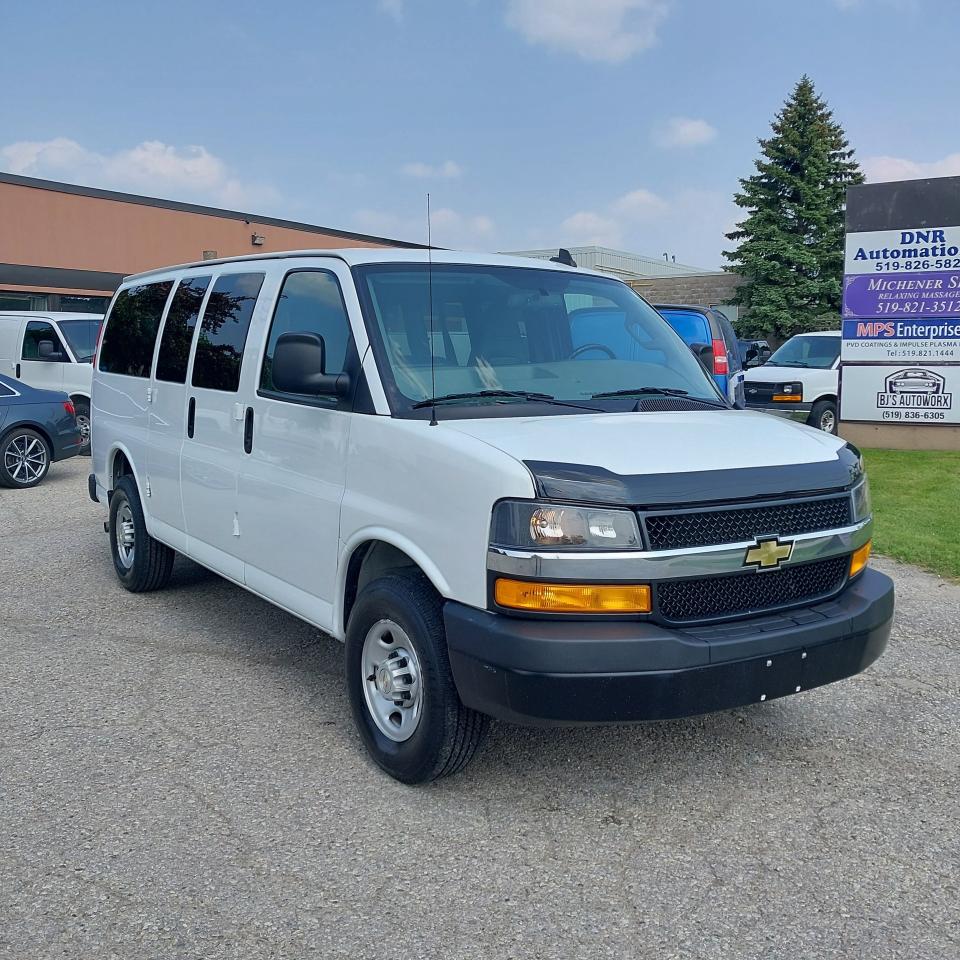 2022 Chevrolet Express 2500 12 Passenger Van Photo