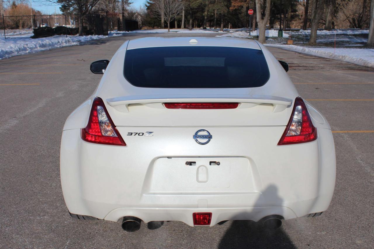 2017 Nissan 370Z 2dr Cpe Auto Touring, No Accidents, Rear Camera Photo3