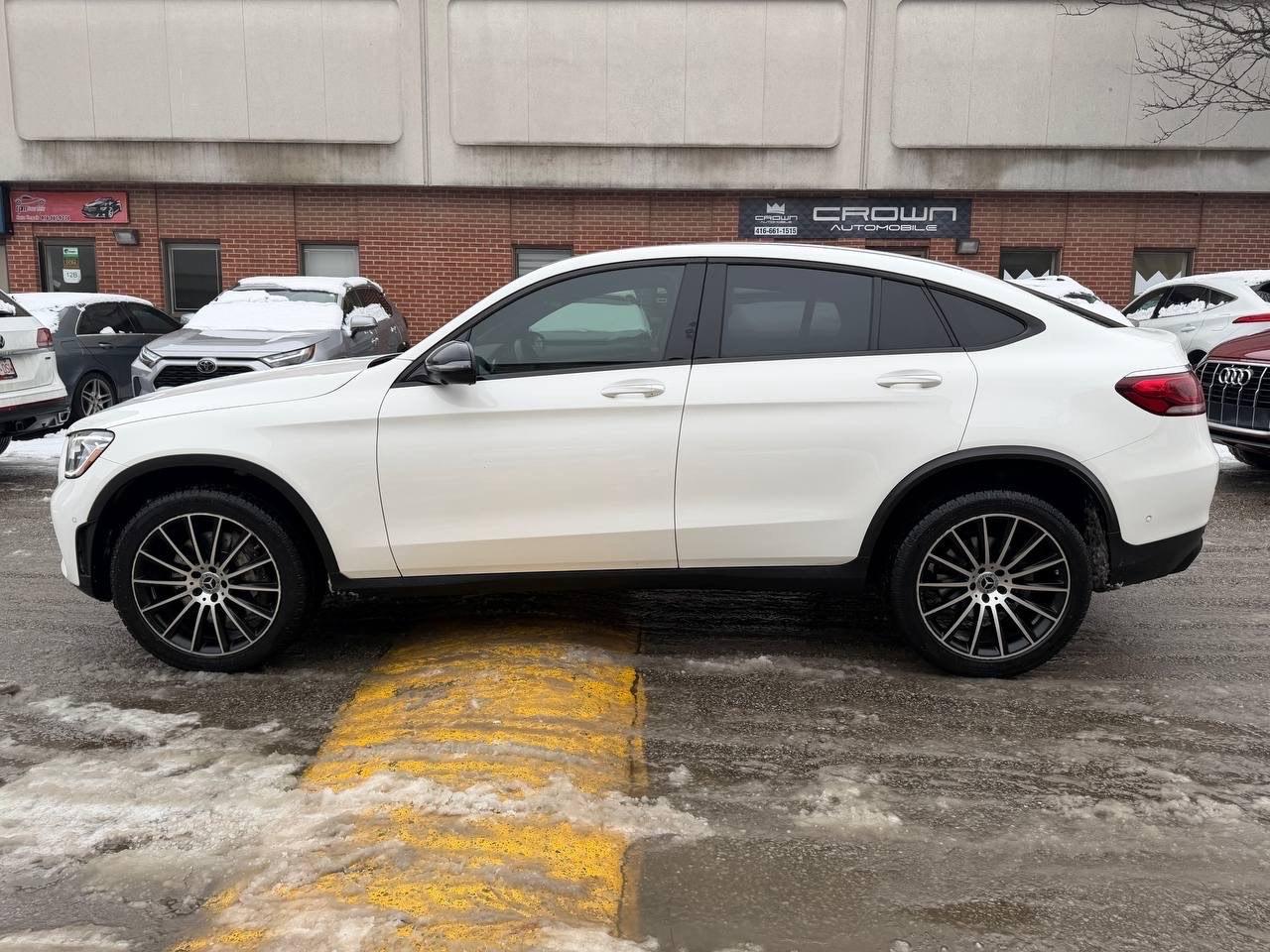 2023 Mercedes-Benz GLC-Class GLC 300 4MATIC Coupe Photo3