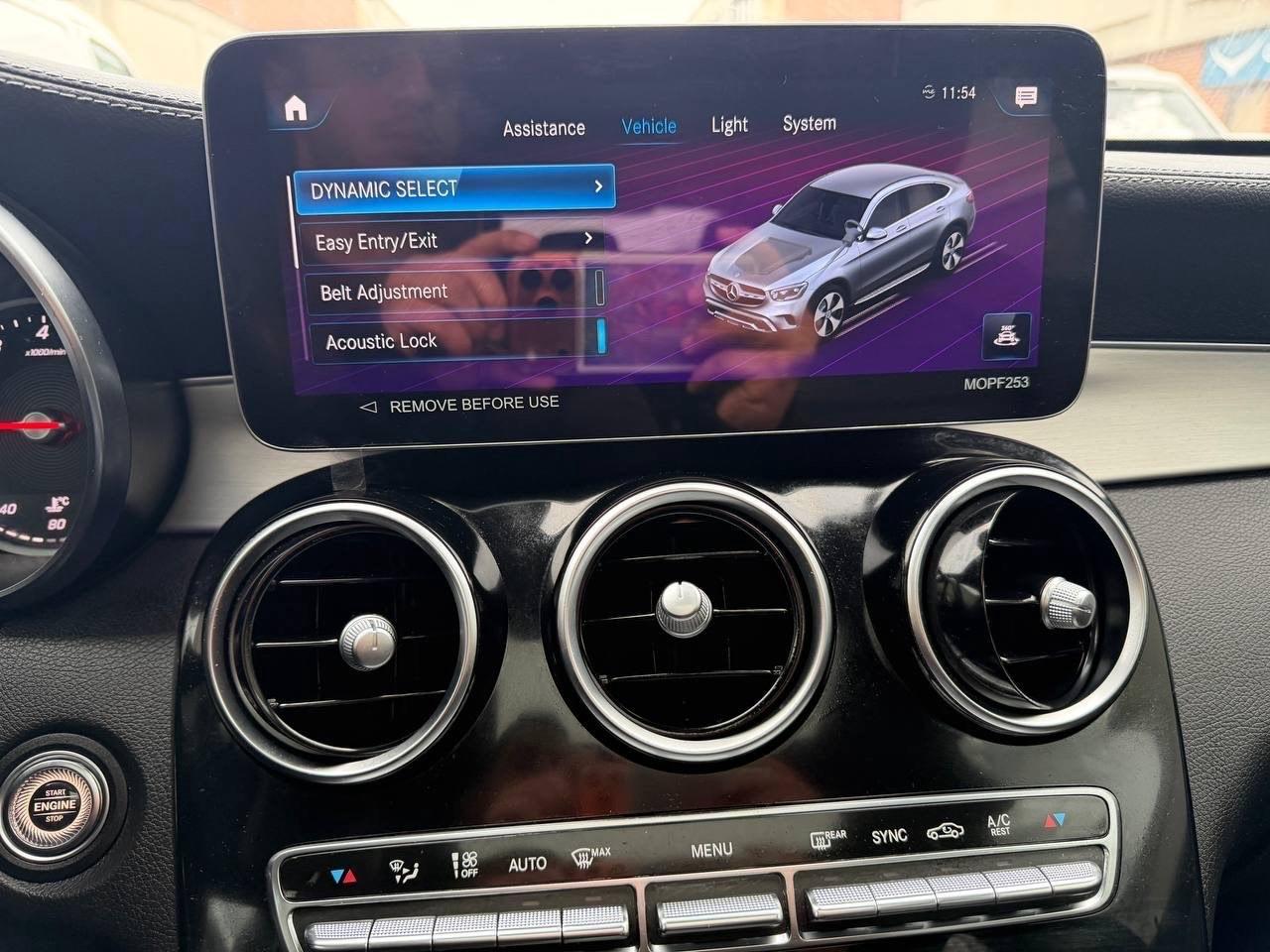 2023 Mercedes-Benz GLC-Class GLC 300 4MATIC Coupe Photo