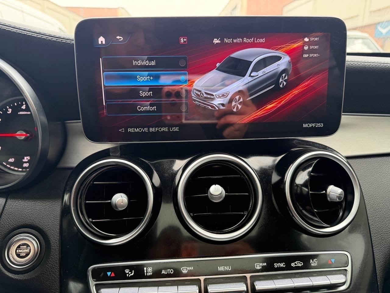 2023 Mercedes-Benz GLC-Class GLC 300 4MATIC Coupe Photo