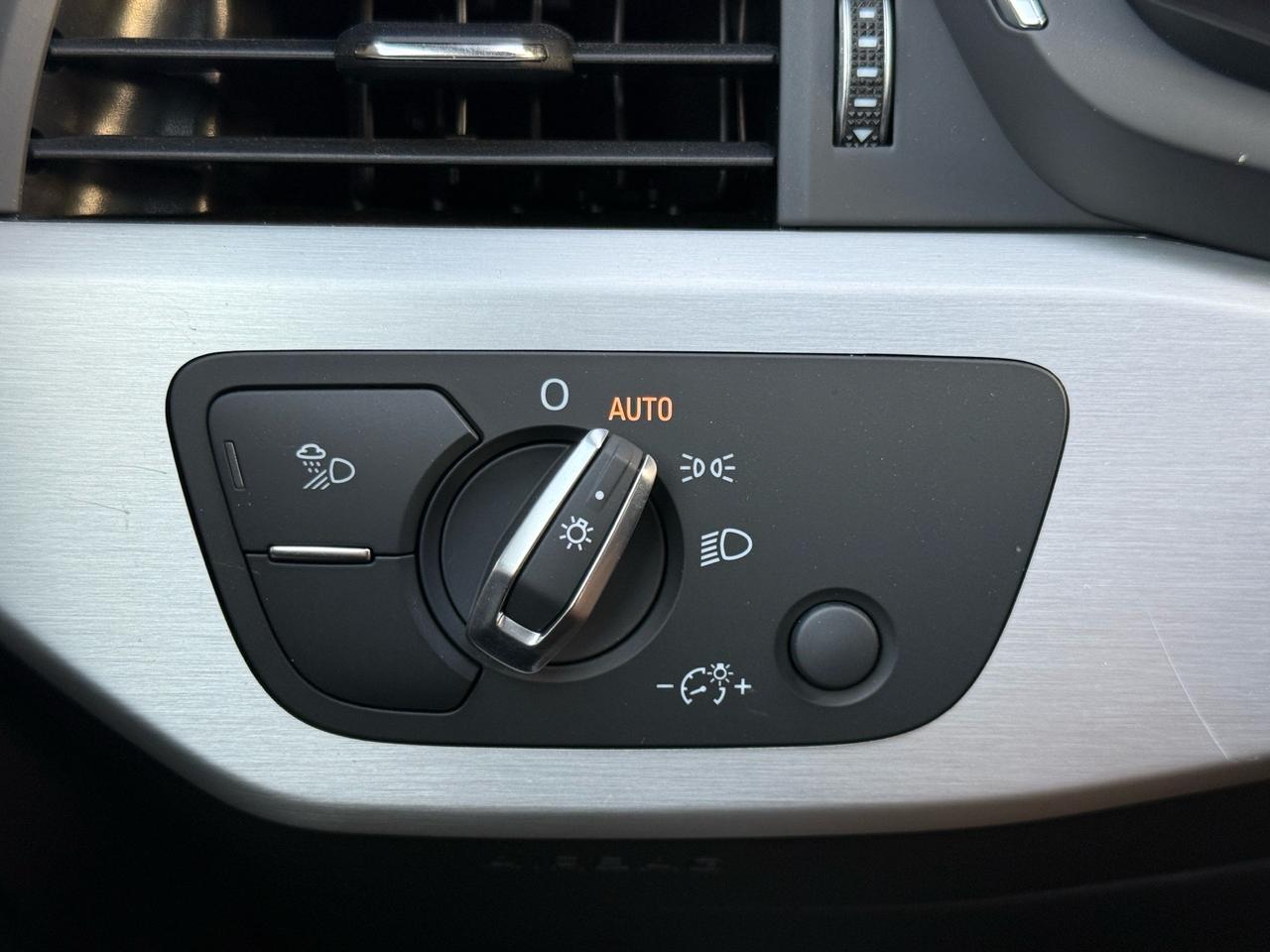 2018 Audi A4 Quattro Technik S-Line  ACCIDENT FREE CERTIFIED Photo