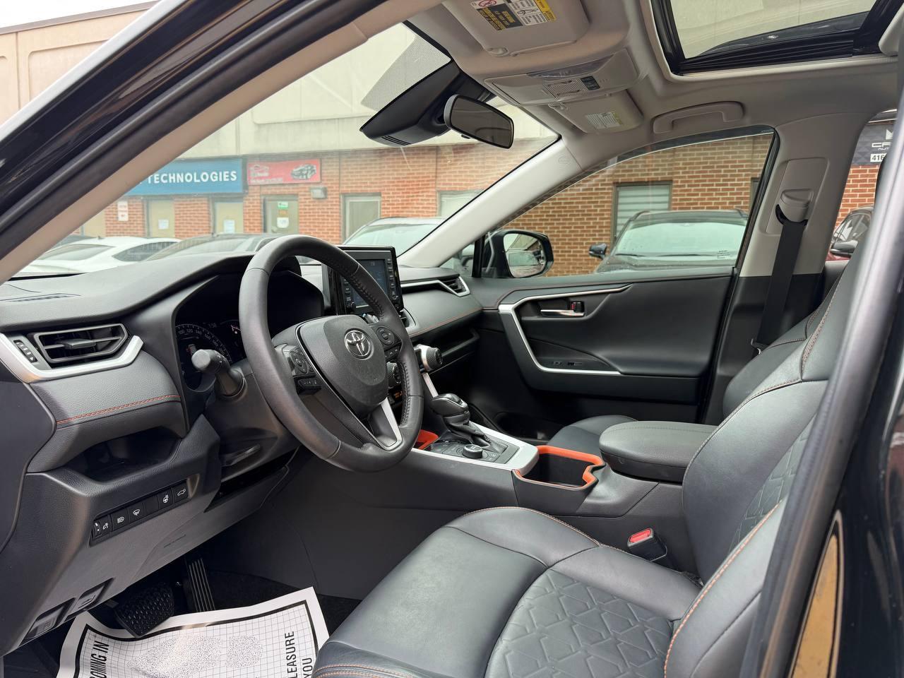 2022 Toyota RAV4 TRAIL AWD Photo