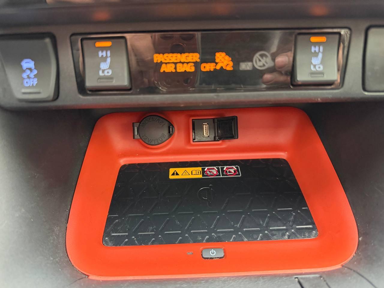 2022 Toyota RAV4 TRAIL AWD Photo