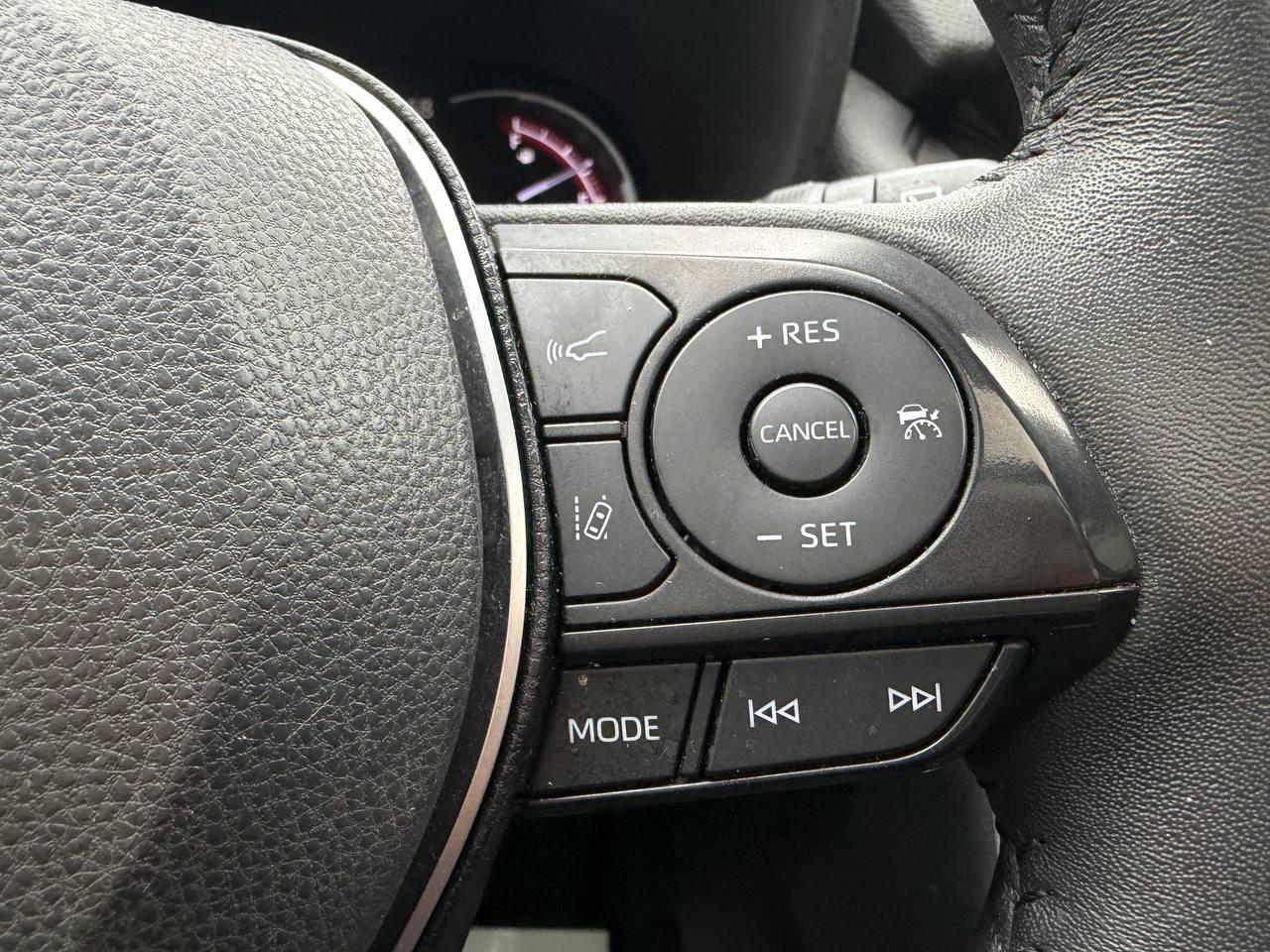 2022 Toyota RAV4 TRAIL AWD Photo