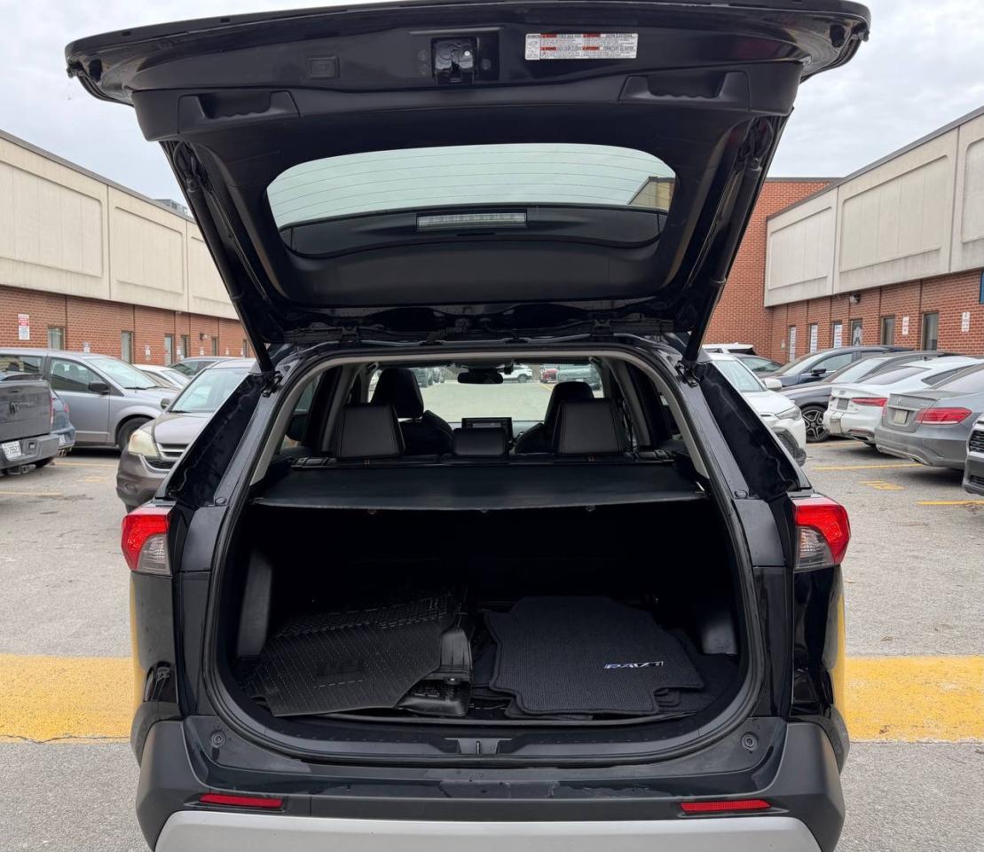 2022 Toyota RAV4 TRAIL AWD Photo