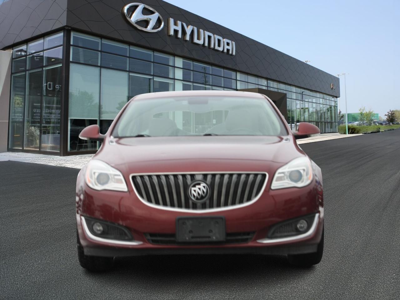 2016 Buick Regal 4dr Sdn Premium I AWD Photo