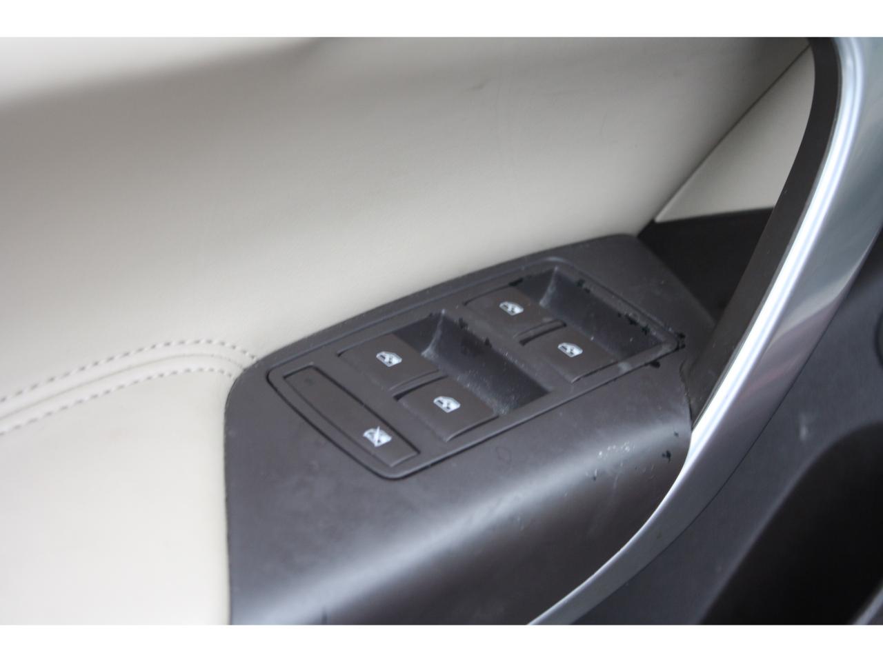 2016 Buick Regal 4dr Sdn Premium I AWD Photo