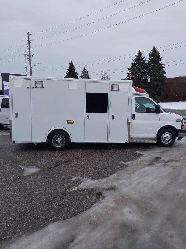 2016 Chevrolet Express 3500 Duramax Ambulance Camper Photo