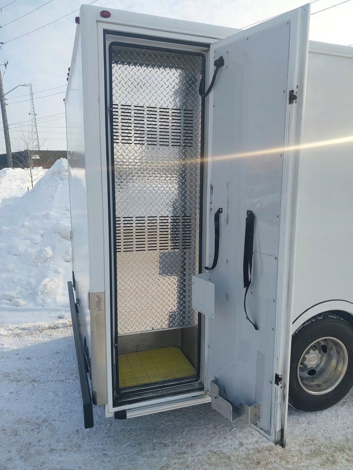 2016 Chevrolet Express 3500 Duramax Ambulance Camper Photo