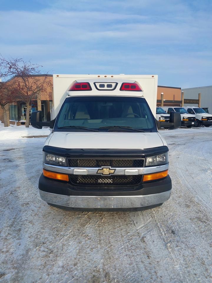 2016 Chevrolet Express 3500 Duramax Ambulance Camper Photo