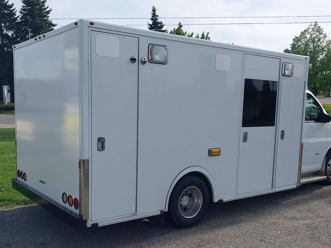 2016 Chevrolet Express 3500 Duramax Ambulance Camper Photo