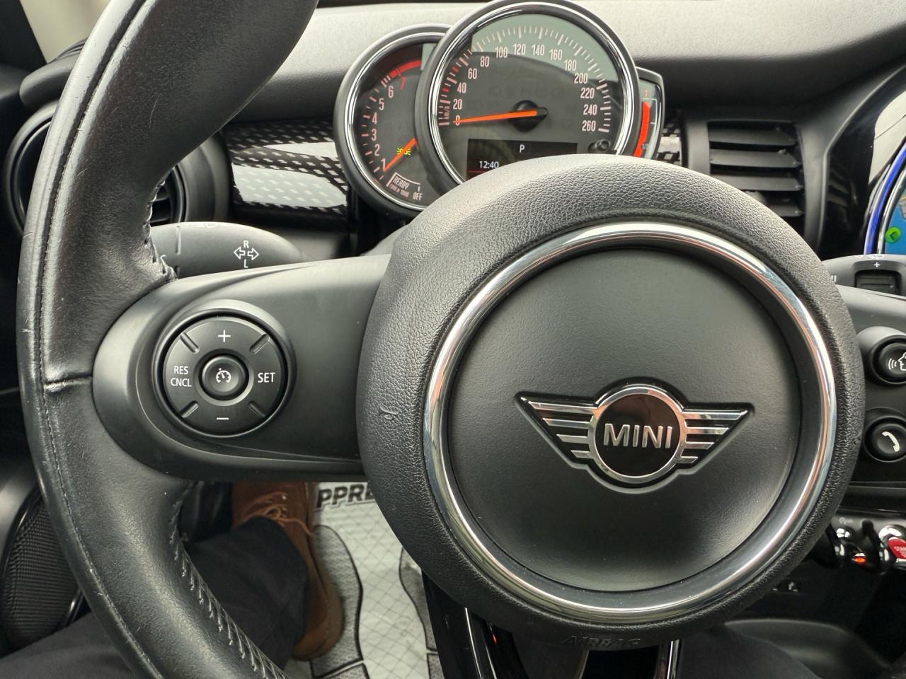 2020 MINI 3 Door Cooper S  ACCIDENT FREE 1-OWNER MINT Photo