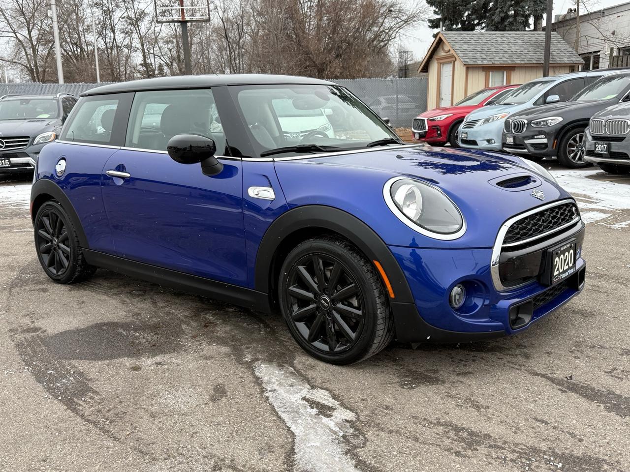 2020 MINI 3 Door Cooper S  ACCIDENT FREE 1-OWNER MINT Photo2