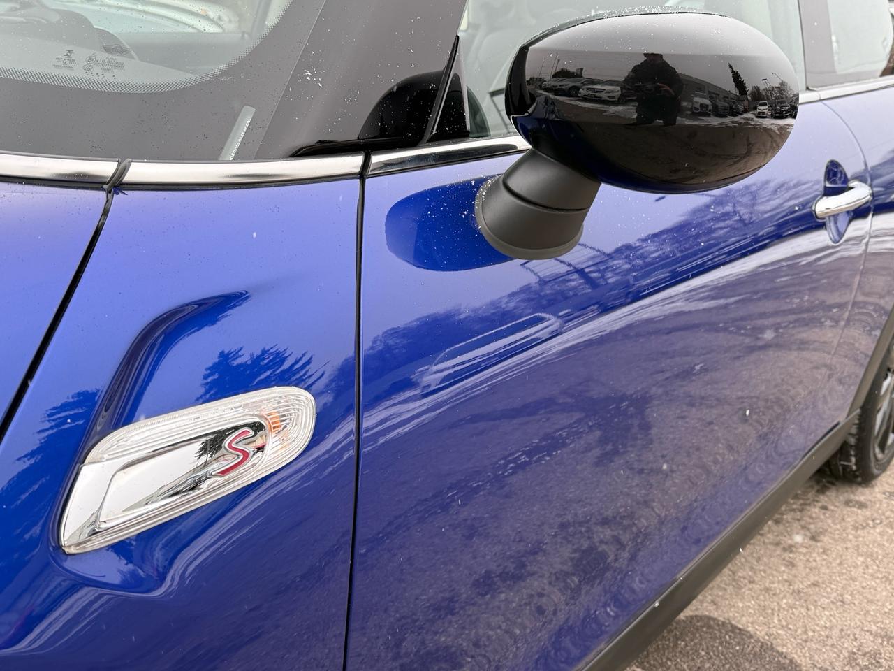 2020 MINI 3 Door Cooper S  ACCIDENT FREE 1-OWNER MINT Photo