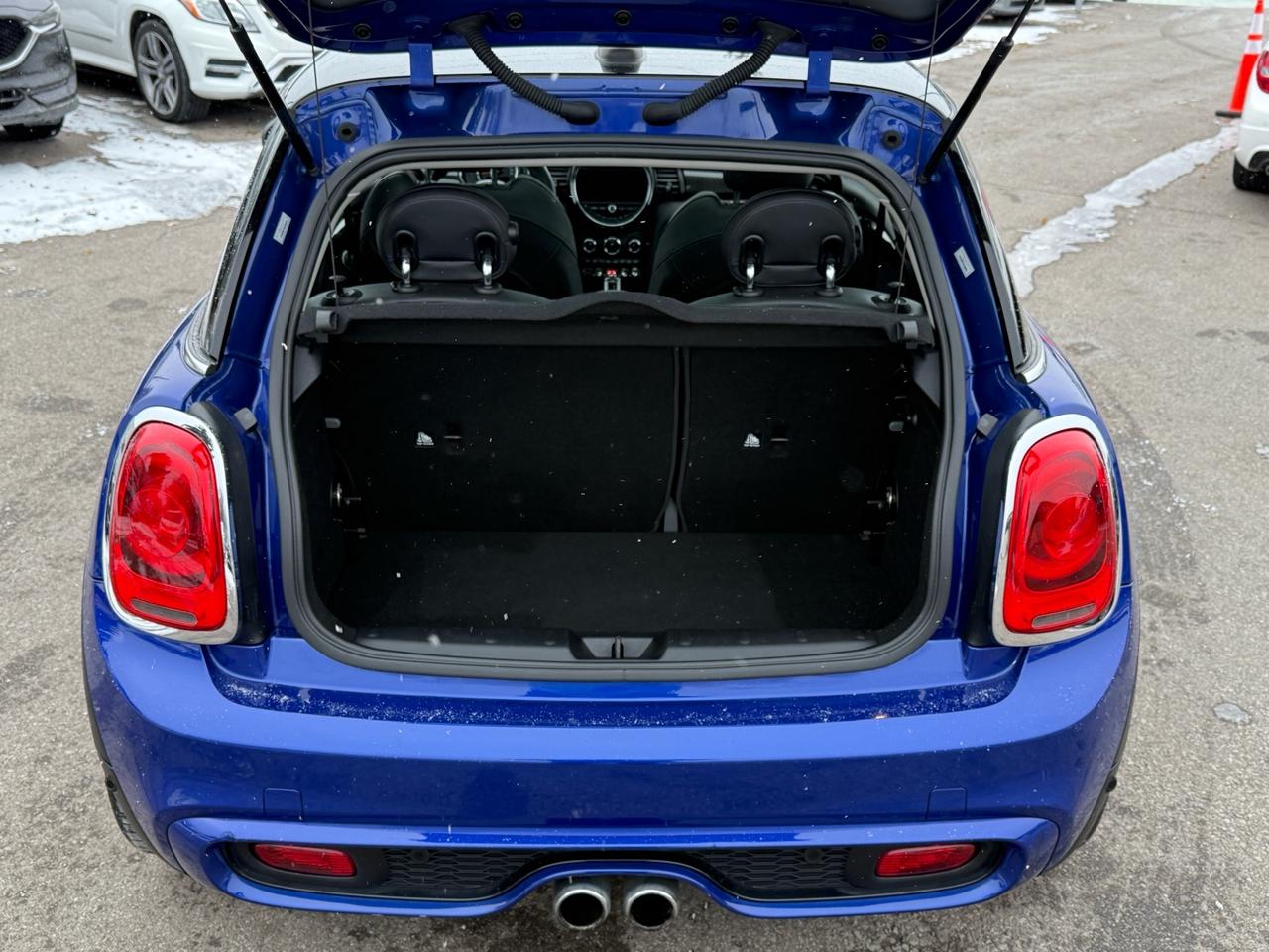 2020 MINI 3 Door Cooper S  ACCIDENT FREE 1-OWNER MINT Photo