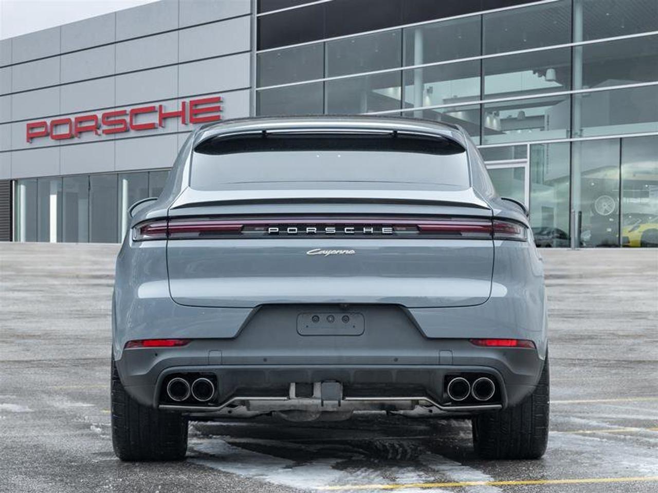 2025 Porsche Cayenne E-Hybrid Coupe AWD Premium Pkg Plus 21 Cayenne Exc Photo