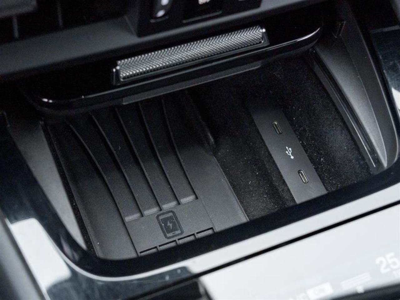 2025 Porsche Cayenne E-Hybrid Coupe AWD Premium Pkg Plus 21 Cayenne Exc Photo