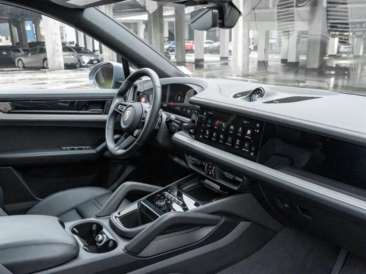 2025 Porsche Cayenne E-Hybrid Coupe AWD Premium Pkg Plus 21 Cayenne Exc Photo