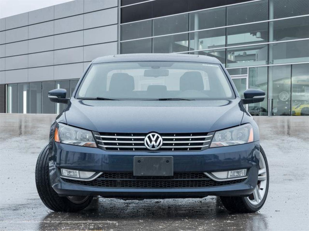 2015 Volkswagen Passat Highline 3.6L DSG Back-up Camera Front Fof Lamps A Photo