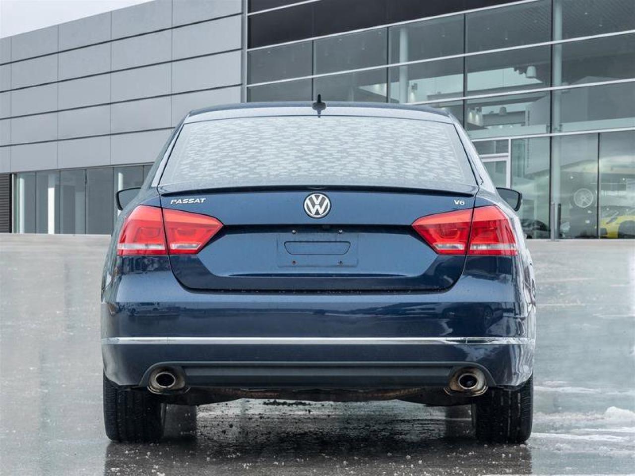 2015 Volkswagen Passat Highline 3.6L DSG Back-up Camera Front Fof Lamps A Photo4