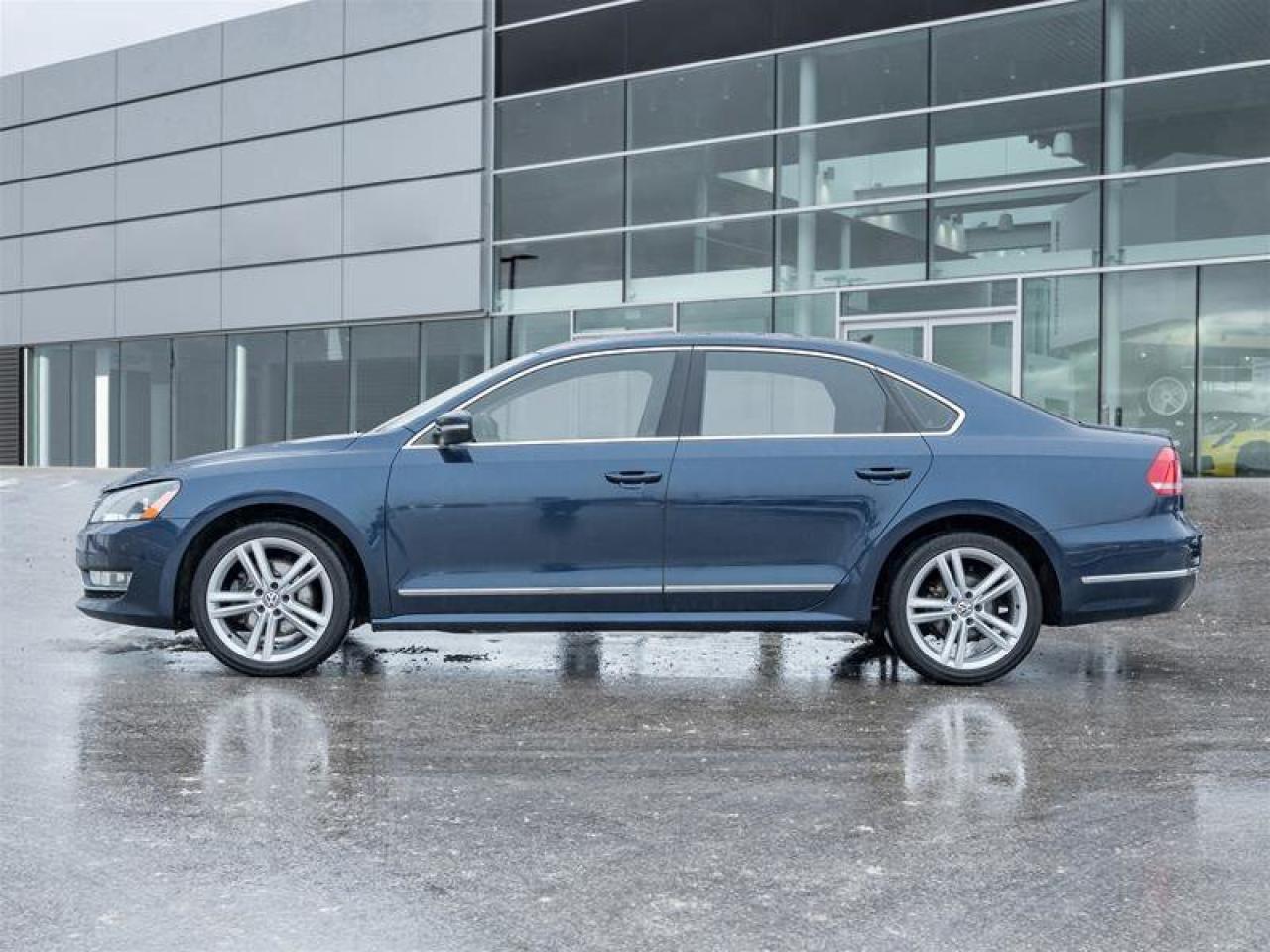 2015 Volkswagen Passat Highline 3.6L DSG Back-up Camera Front Fof Lamps A Photo