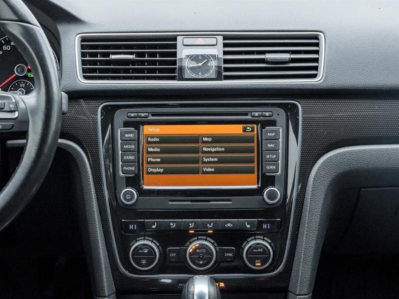 2015 Volkswagen Passat Highline 3.6L DSG Back-up Camera Front Fof Lamps A Photo