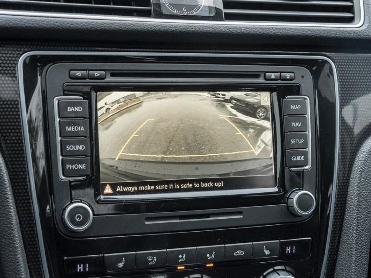 2015 Volkswagen Passat Highline 3.6L DSG Back-up Camera Front Fof Lamps A Photo