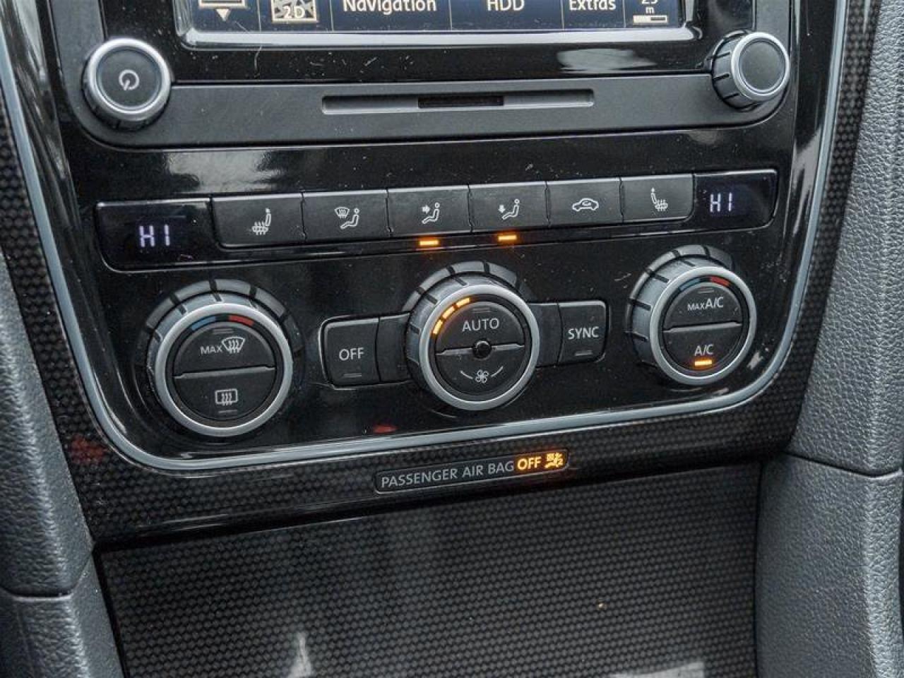 2015 Volkswagen Passat Highline 3.6L DSG Back-up Camera Front Fof Lamps A Photo