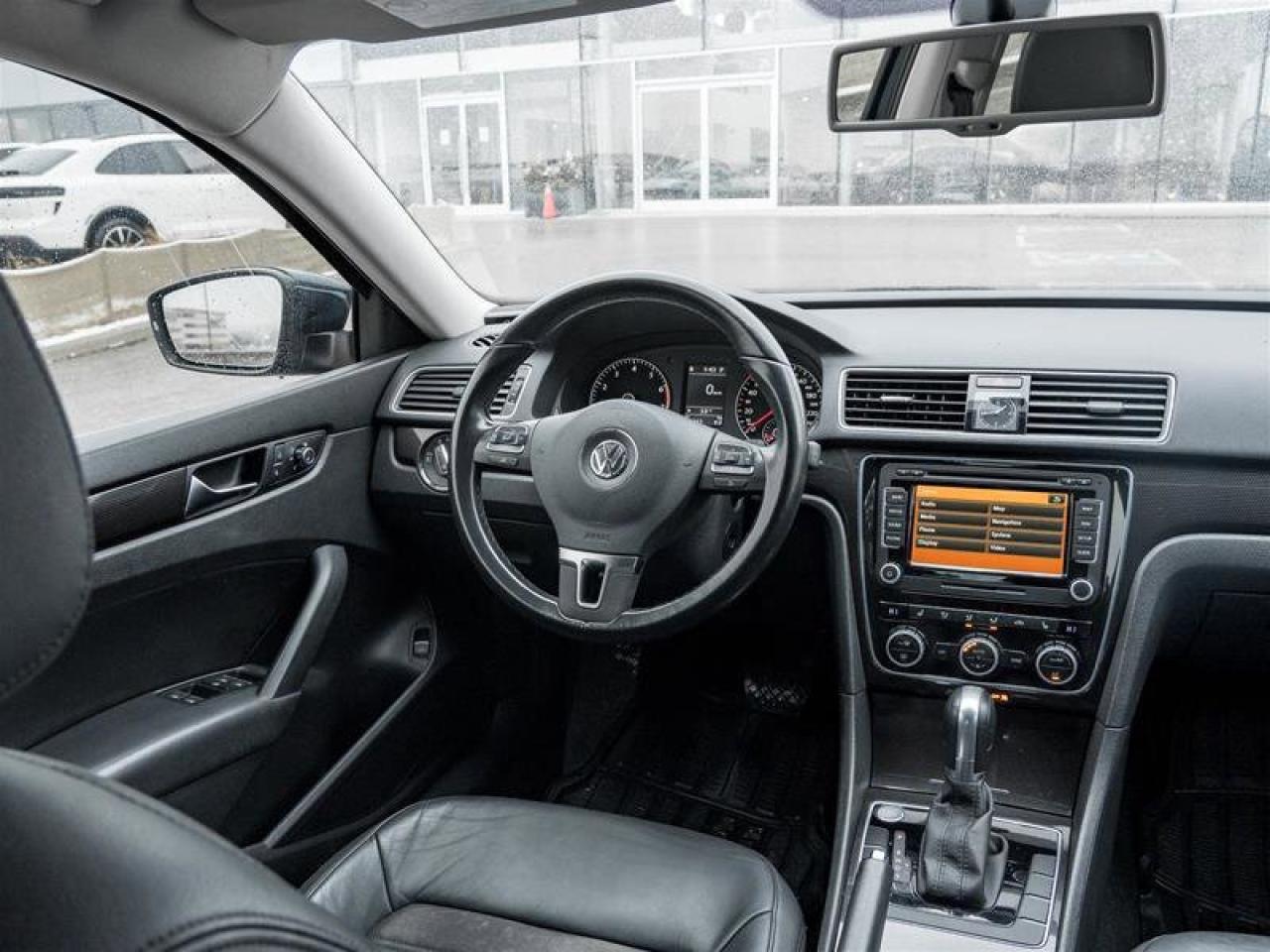 2015 Volkswagen Passat Highline 3.6L DSG Back-up Camera Front Fof Lamps A Photo