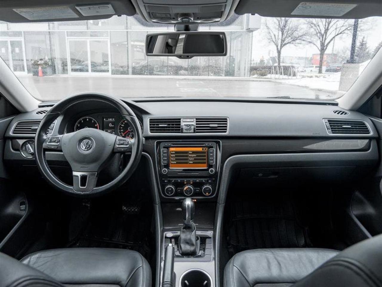 2015 Volkswagen Passat Highline 3.6L DSG Back-up Camera Front Fof Lamps A Photo