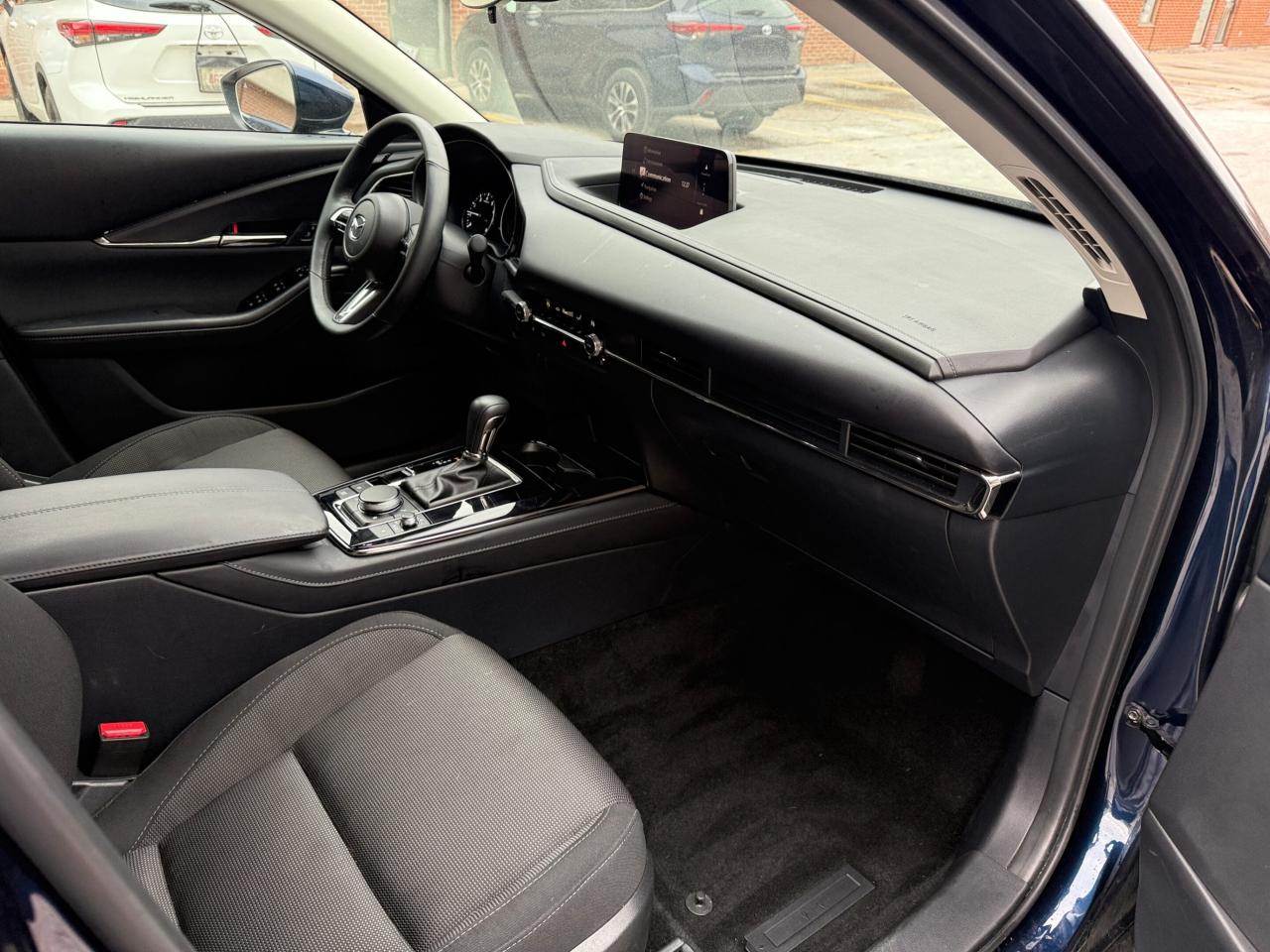 2025 Mazda CX-30 GS AWD, ONE OWNER, NO ACCIDENT Photo