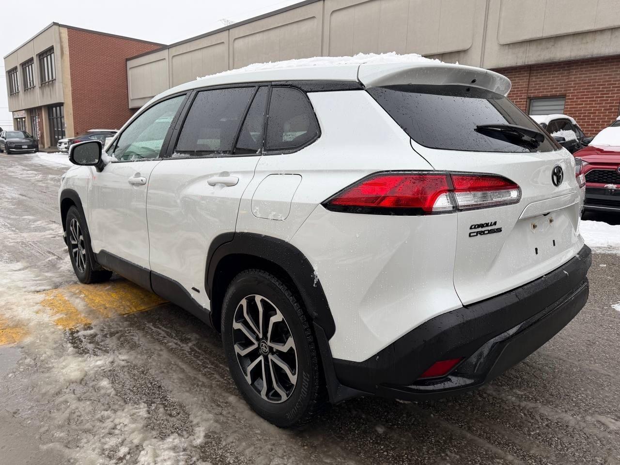 2023 Toyota Corolla Cross Hybrid SE AWD, ONE OWNER, NO ACCIDENT Photo