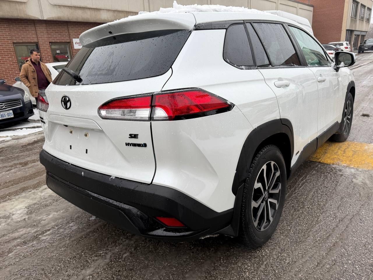 2023 Toyota Corolla Cross Hybrid SE AWD, ONE OWNER, NO ACCIDENT Photo