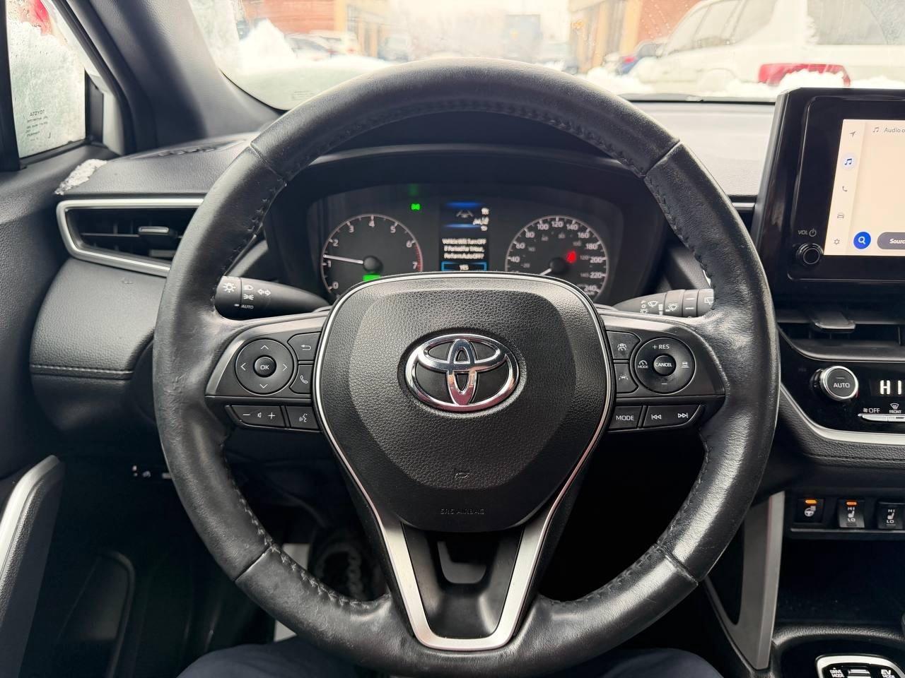 2023 Toyota Corolla Cross Hybrid SE AWD, ONE OWNER, NO ACCIDENT Photo