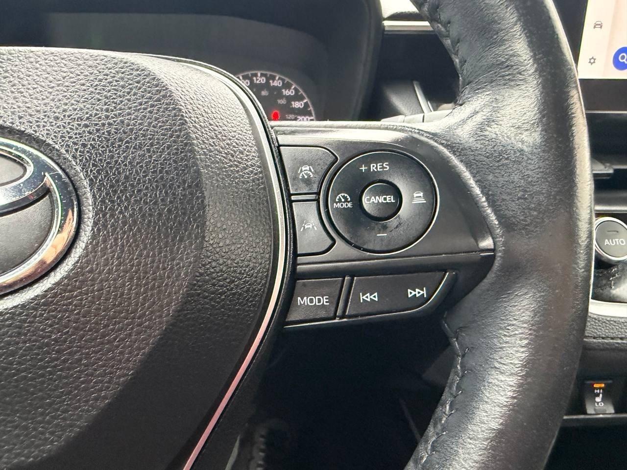 2023 Toyota Corolla Cross Hybrid SE AWD, ONE OWNER, NO ACCIDENT Photo