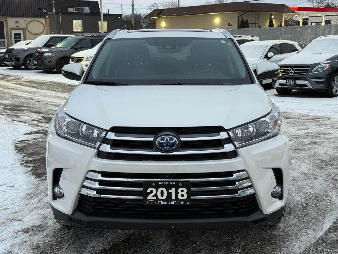 2018 Toyota Highlander Limited AWD Hybrid  ACCIDENT FREE CERTIFIED MINT Photo