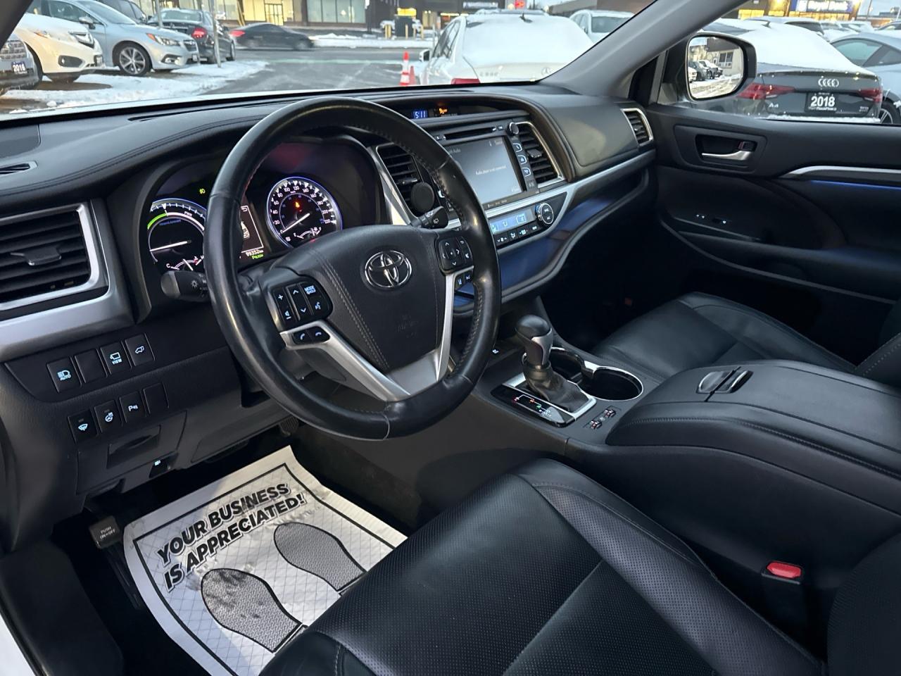 2018 Toyota Highlander Limited AWD Hybrid  ACCIDENT FREE CERTIFIED MINT Photo