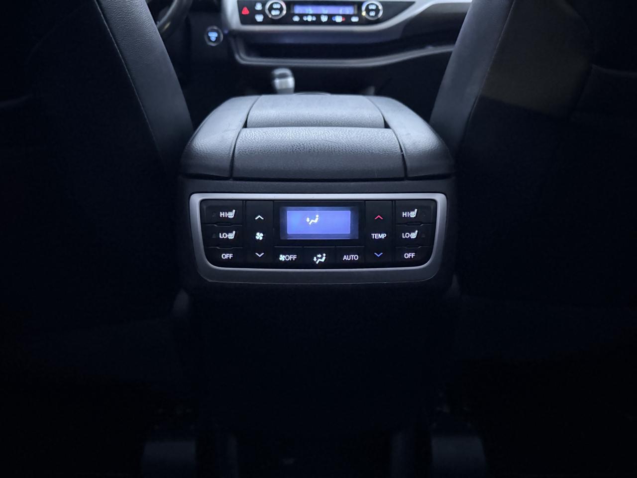 2018 Toyota Highlander Limited AWD Hybrid  ACCIDENT FREE CERTIFIED MINT Photo