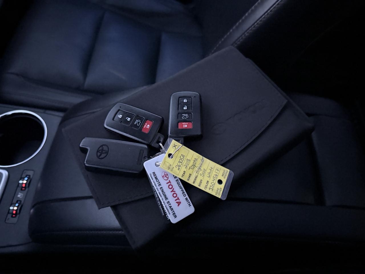 2018 Toyota Highlander Limited AWD Hybrid  ACCIDENT FREE CERTIFIED MINT Photo