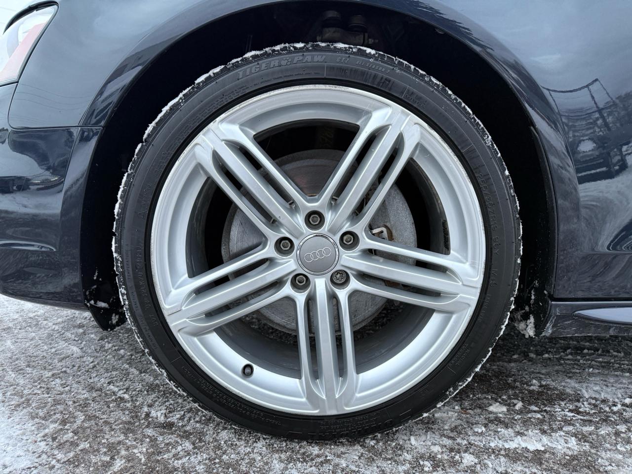 2016 Audi A4 Technik plus quattro  ACCIDENT FREE CERTIFIED Photo