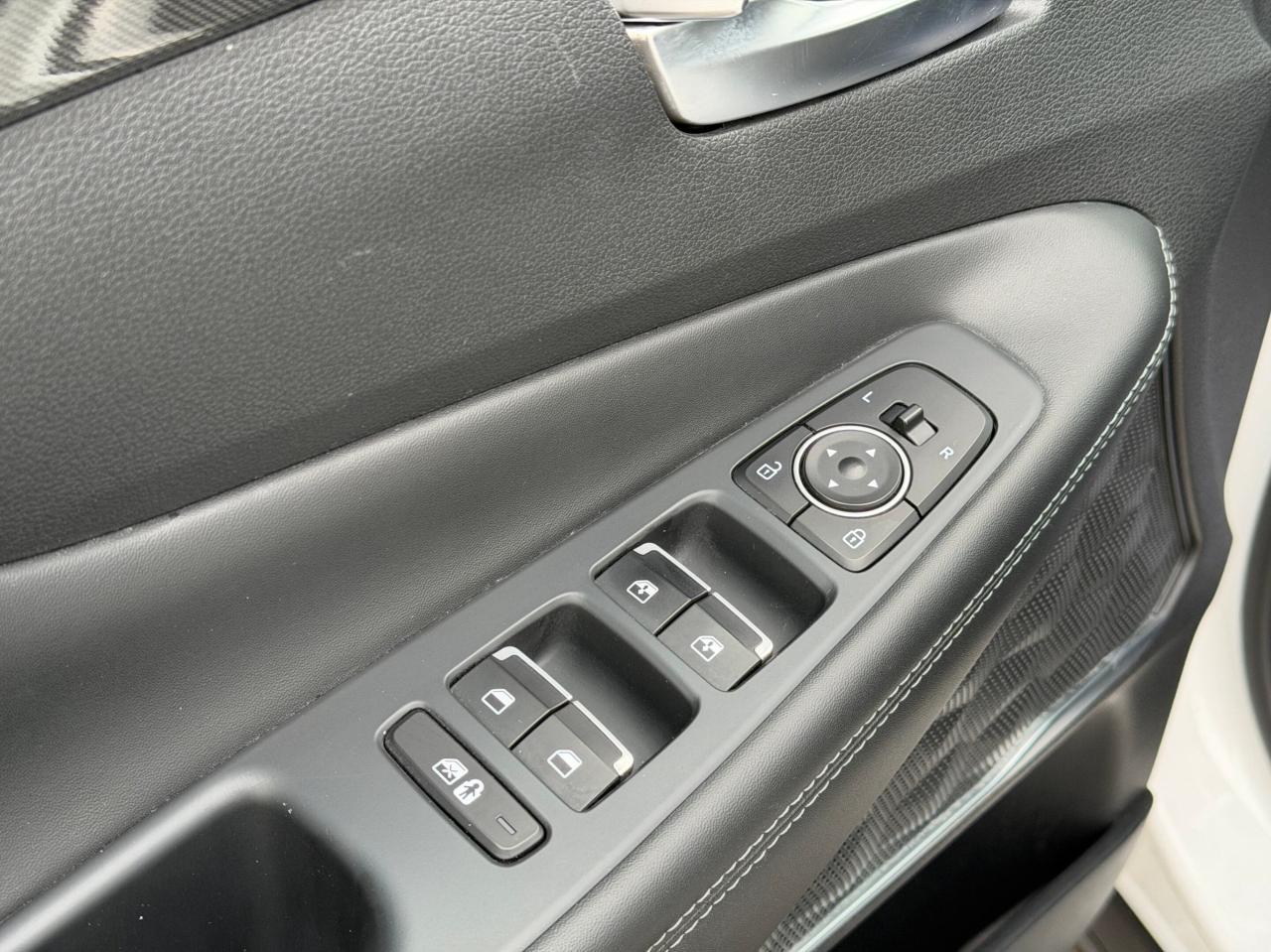 2023 Hyundai Santa Fe LUXURY   AWD   HYBRID   NO ACCIDENT Photo