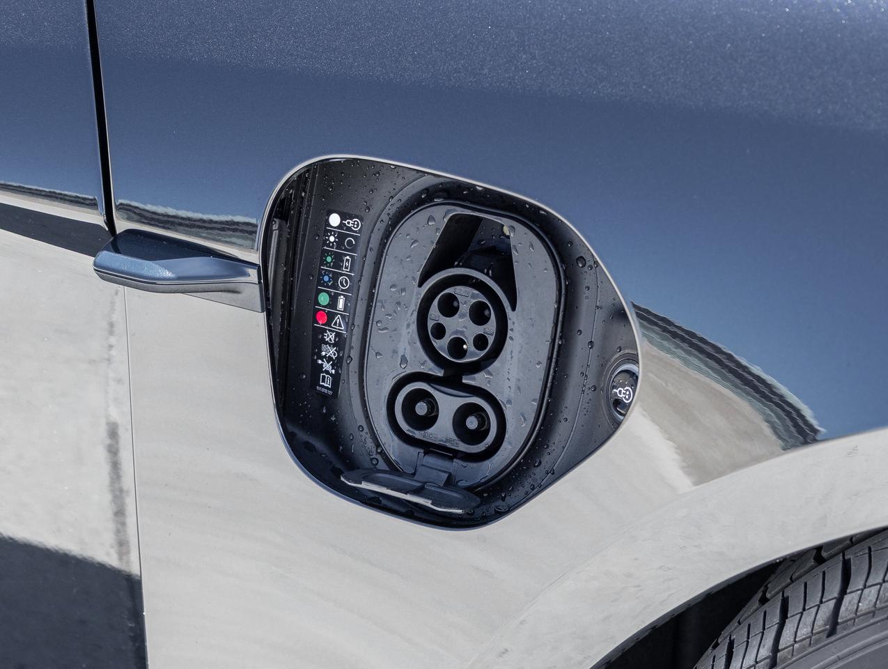 2024 Porsche Taycan GTS AWD Premium Pkg Technology Pkg incl Porsche In Photo