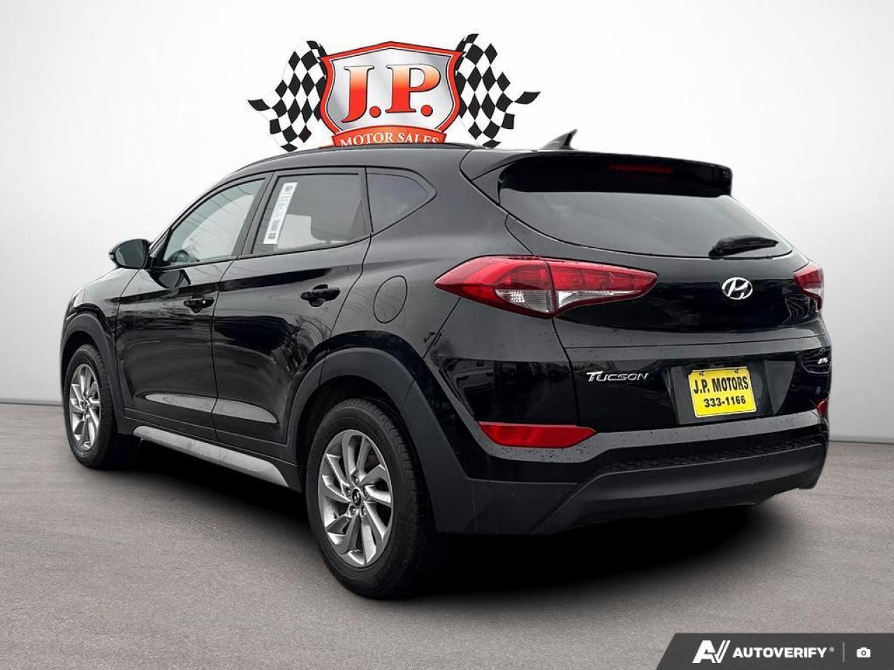 2018 Hyundai Tucson SE 2.0L BACKUP CAM   BLUETOOTH   HTD SEATS   KEYLE Photo