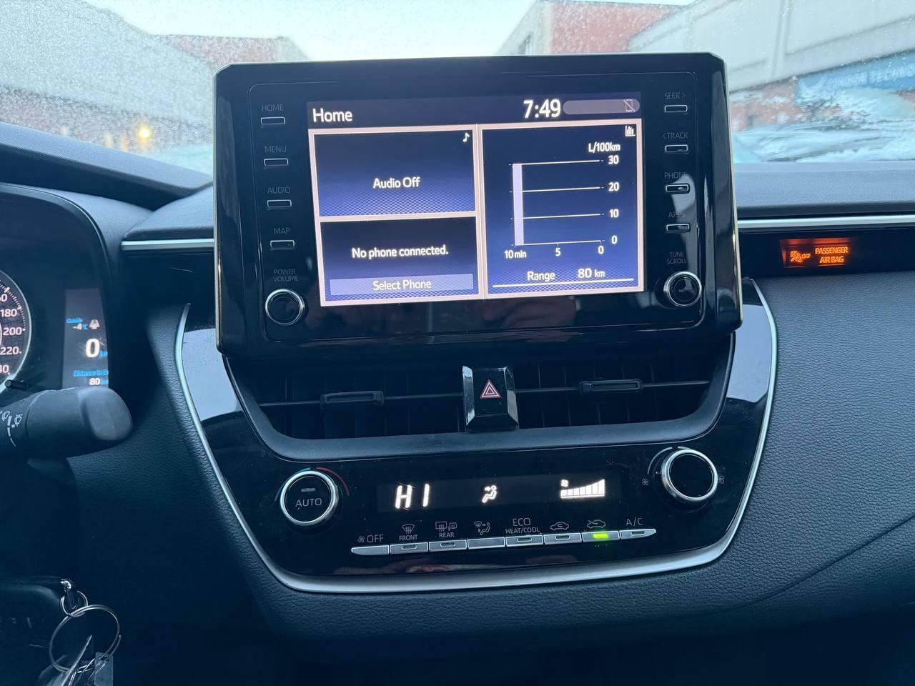 2021 Toyota Corolla LE, HEATED SEATS, REAR VIEW CAMERA Photo