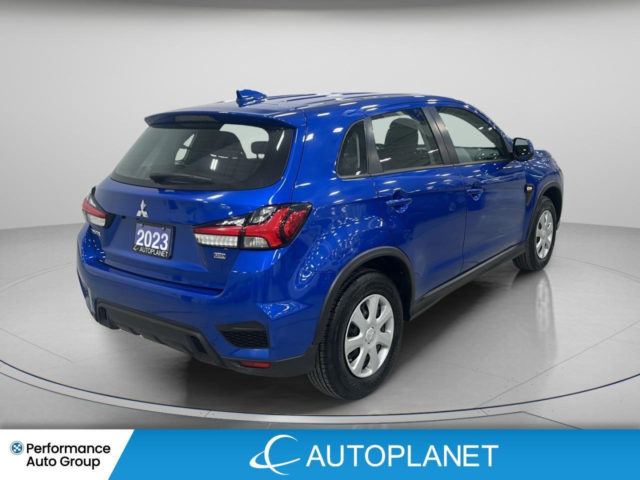 2023 Mitsubishi RVR ES 4x4, Apple CarPlay, Heated Seats! Photo4